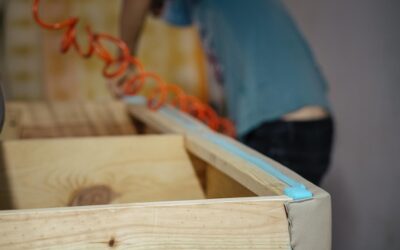 Jak zrobić meble ze skrzynek do swojego mieszkania?