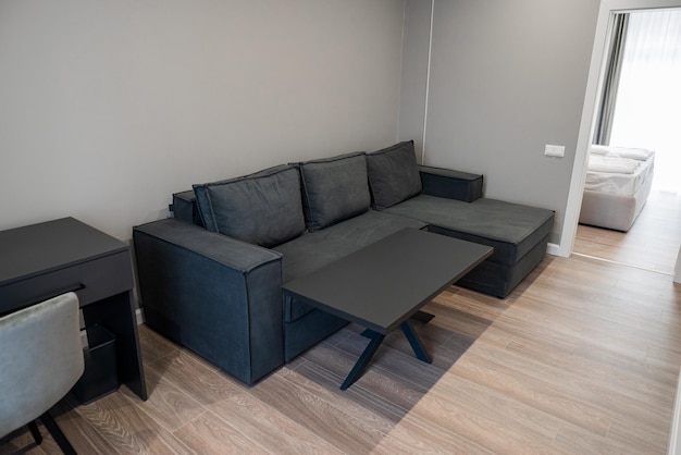 Jaki powinien być idealny narożnik do małego salonu?