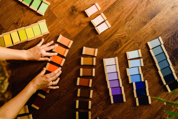 Jakie farby do mebli sprawdzą się w domowych metamorfozach?