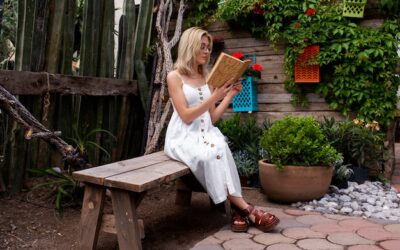 Jak zrobić narożnik ogrodowy z dostępnych materiałów?