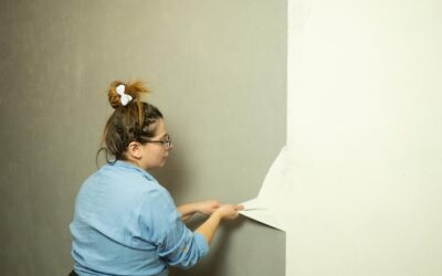 Jak zrobić obicie na ścianę i odmienić wygląd wnętrza?