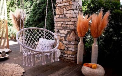 Jak urządzić taras w stylu boho i cieszyć się przytulną przestrzenią?