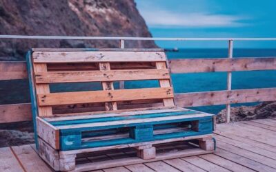 Leżanka z palet jak zrobić wygodne miejsce do odpoczynku?