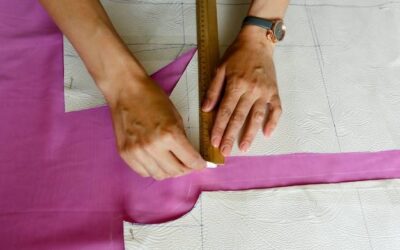 Jak uszyć pokrowiec na kanapę narożną, aby odświeżyć salon?