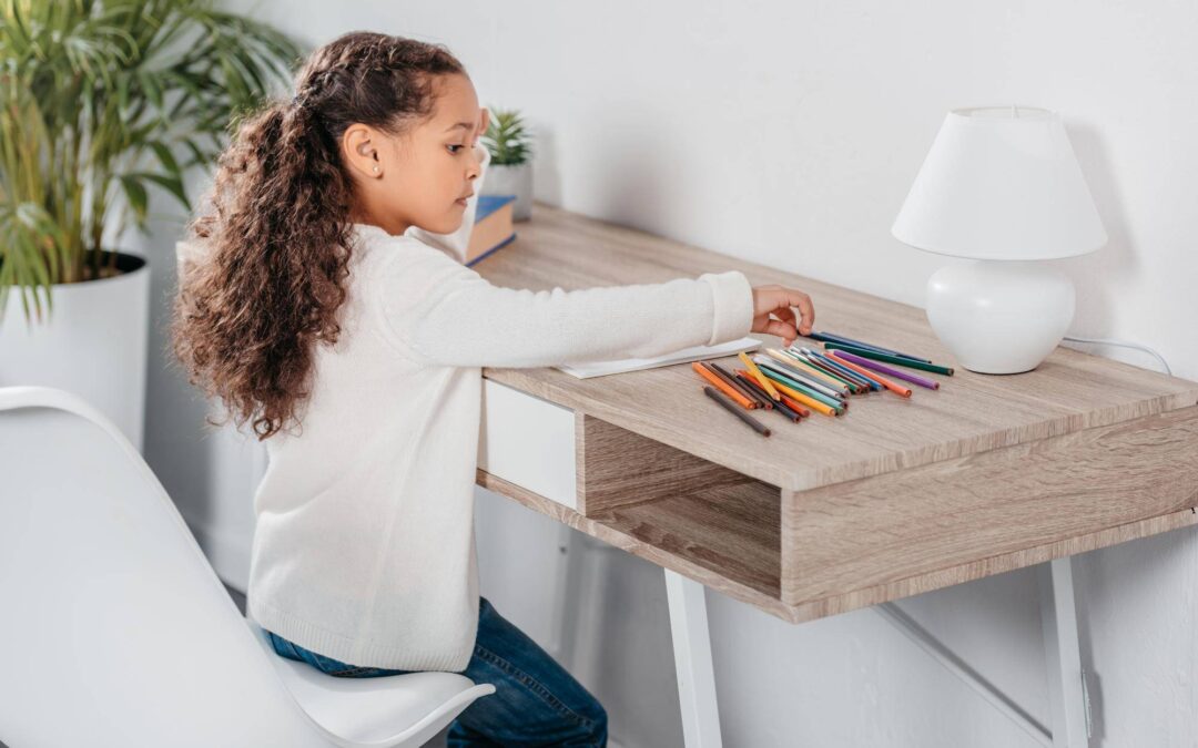 Biurko które rośnie z dzieckiem Ikea czy warto zdecydować się na takie rozwiązanie?